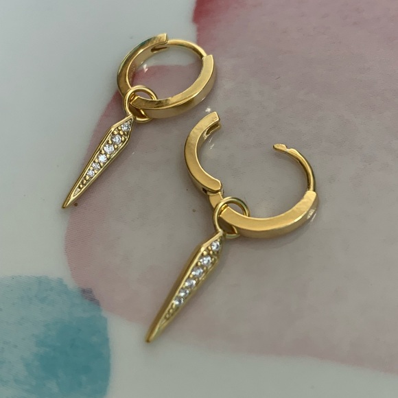 NWT 18K Gold Plated, 925 Sterling Silver Huggie Hoop Dangling Sword Earrings - Picture 11 of 12